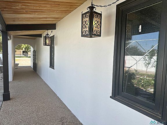 4th image of 2301 W Mescalero Rd