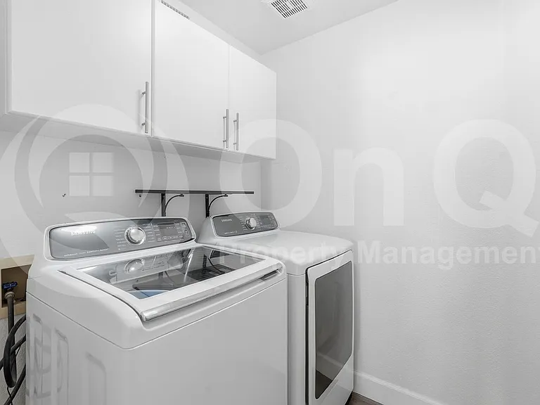 401 S Tiago Dr — Photo 46