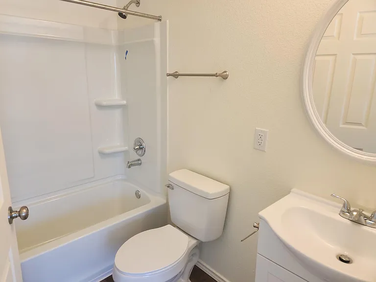 350 Debus St #204A — Photo 23
