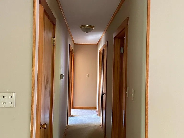 64 Church St — Photo 16