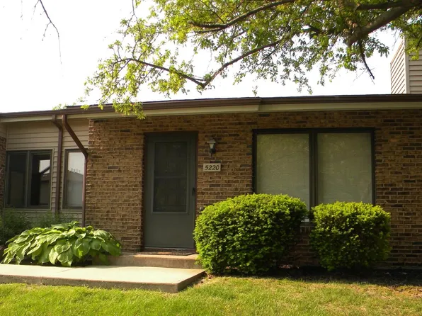 5220 26th Avenue Ct #A-23, Moline, IL 61265