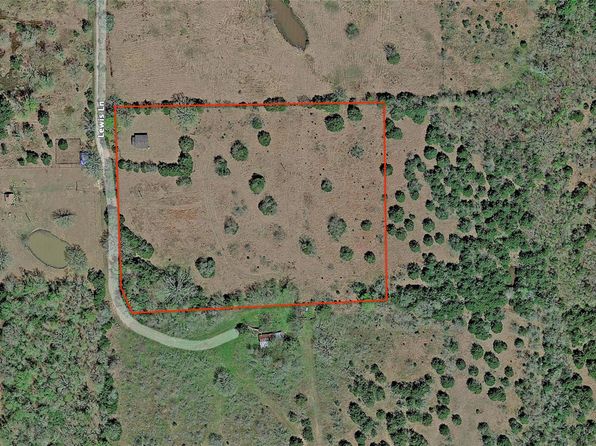 8633 Lewis Ln, Midway, TX 75852