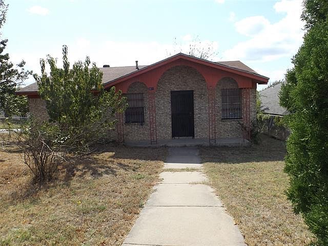 1st image of 2601 NW 18th St