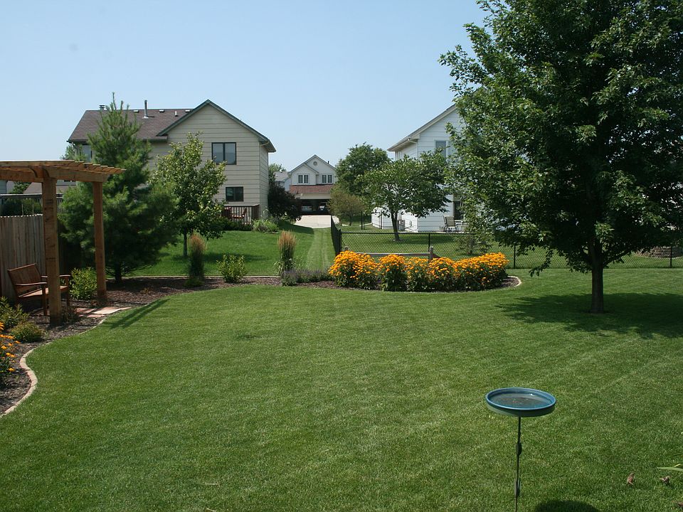 2nd image of 3817 Columbine Ave