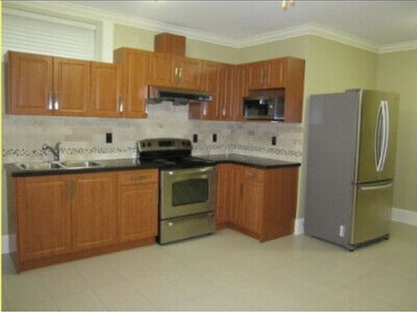 2 bedroom rental in Vancouver — photo 3