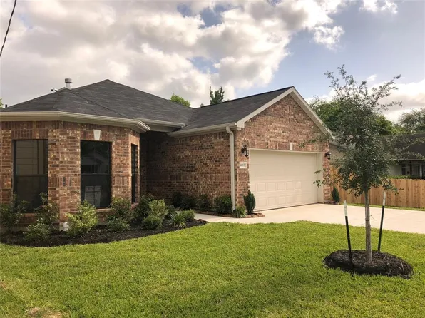 4609 Clover St, Houston, TX 77051