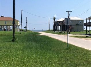 852 O'Neil Rd, Crystal Beach, TX 77650