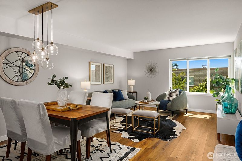 3rd image of 2901 S Jackson Street #404