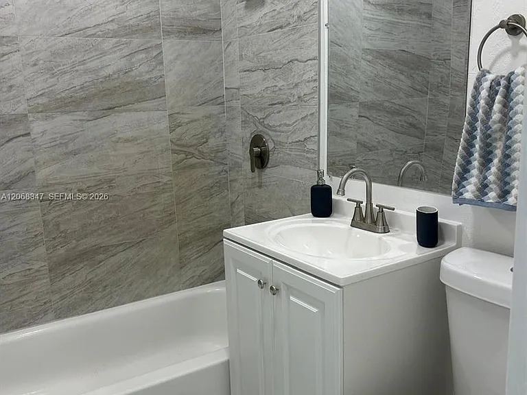 22115 SW 115th Ave — Photo 13