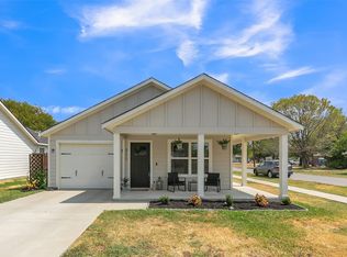 311 Thomas St, Terrell, TX 75160