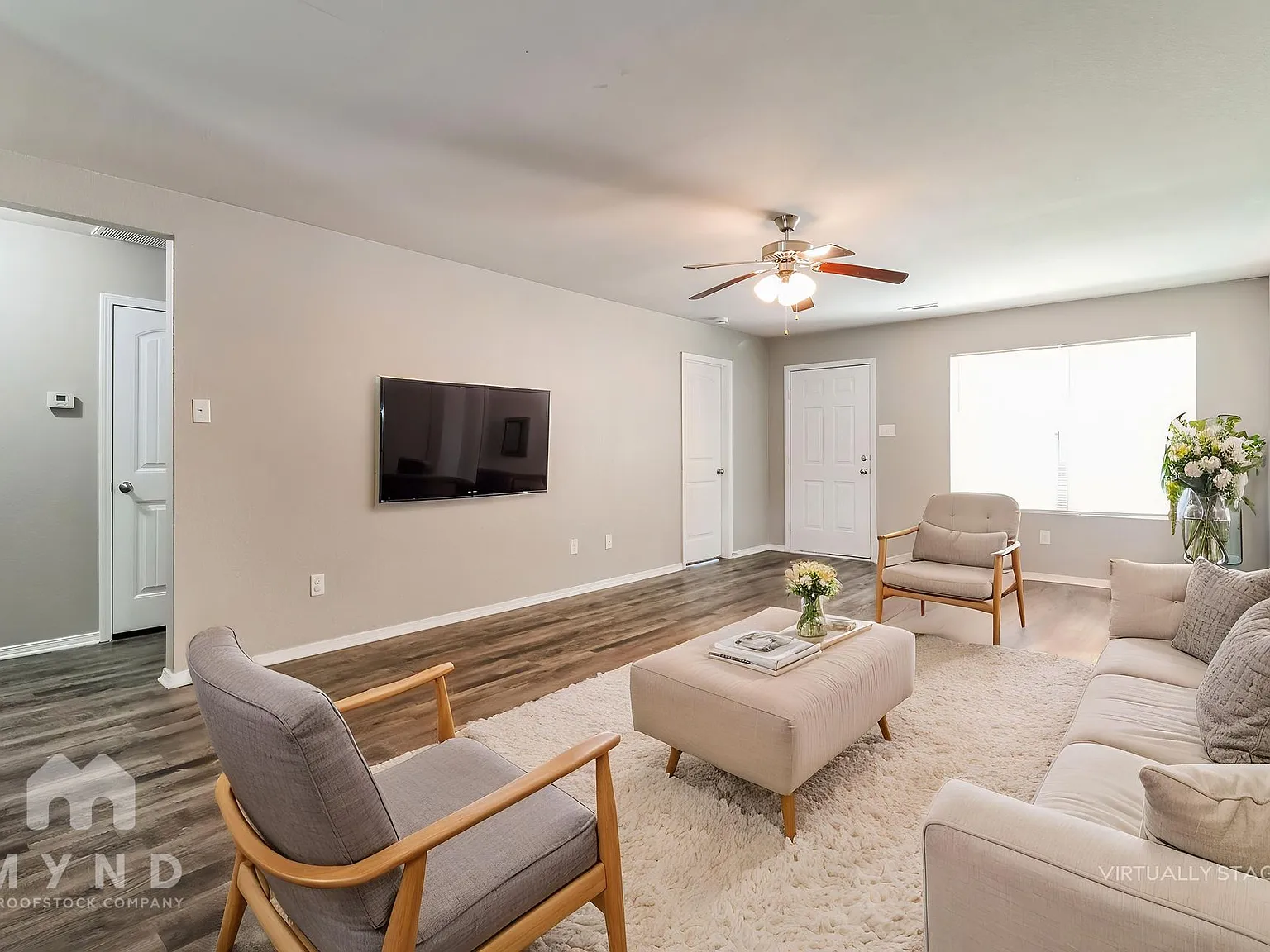 4 bed, 2.0 bath, 1476 sqft, $1,585 — Photo 2