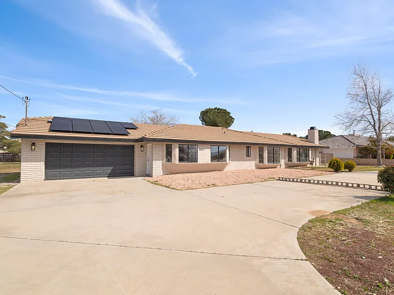 7349 Jenkins Ave — Photo 2