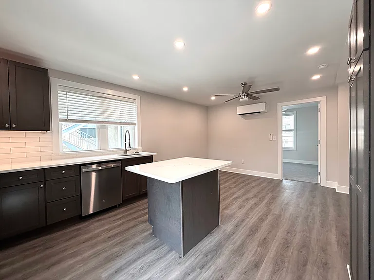 604 Lancaster Ave #W — Photo 3