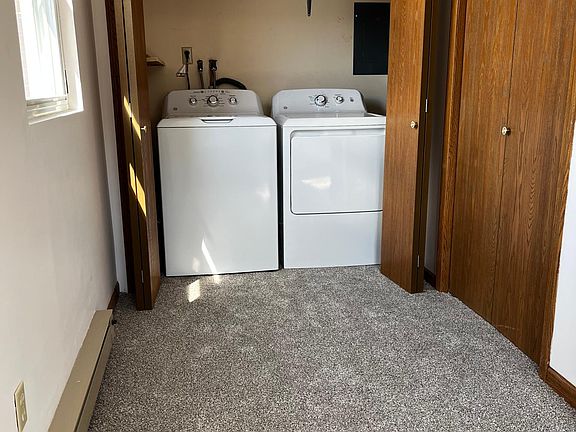 5th image of 119 Jefferson Ave #2