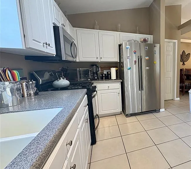 17744 Esprit Dr — Photo 6