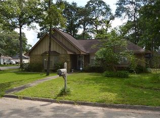 1501 S 2nd St, Conroe, TX 77301