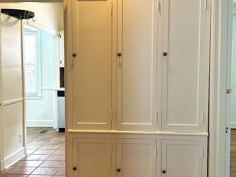 207 Kensington Rd — Photo 8