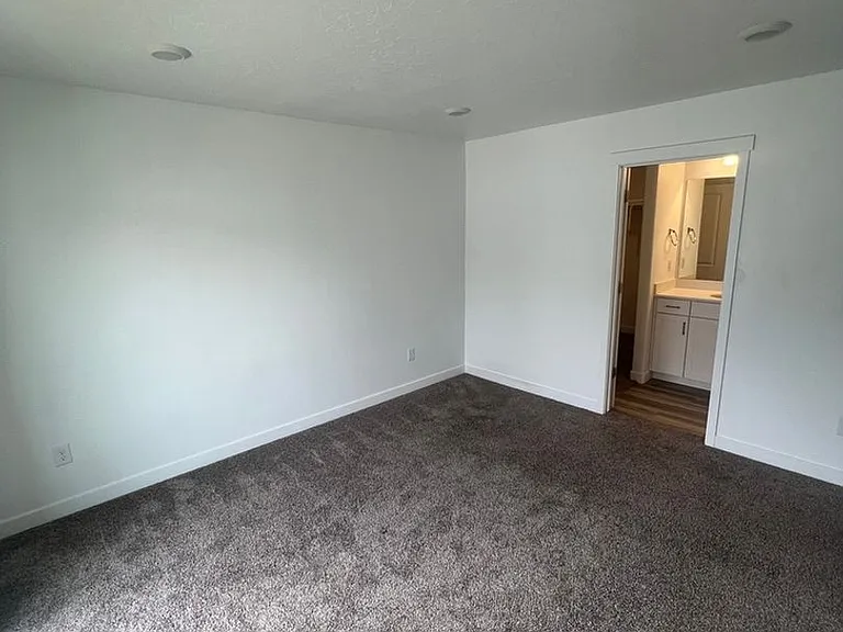 3718 W 930 N — Photo 21
