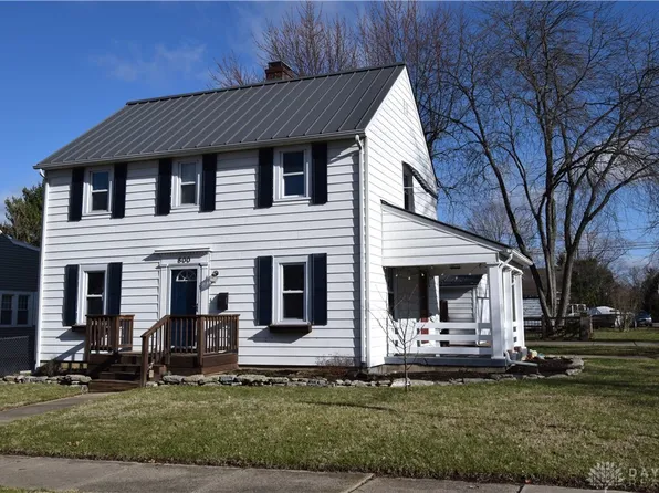 800 Snowhill Blvd, Springfield, OH 45504