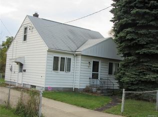30 Cable St, Buffalo, NY 14206