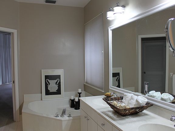 4th image of 1482 Lantana Ct