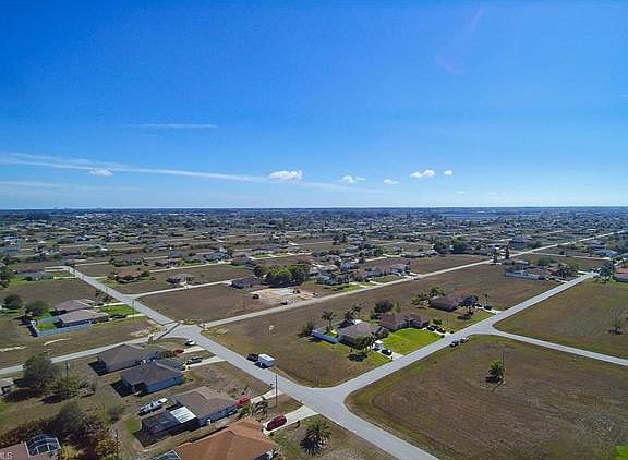 5th image of 100 NW 11th St