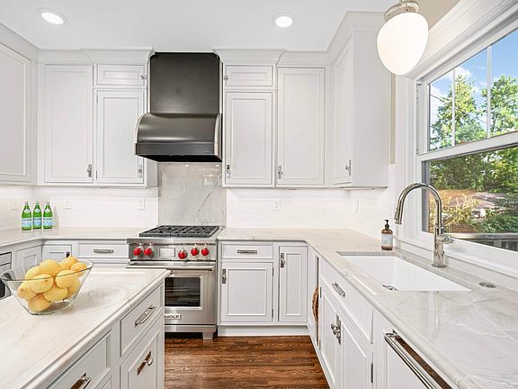 2nd image of 4637 Aldrich Ave S