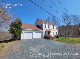 44 Atwood Ave, Woodstock, VT 05091