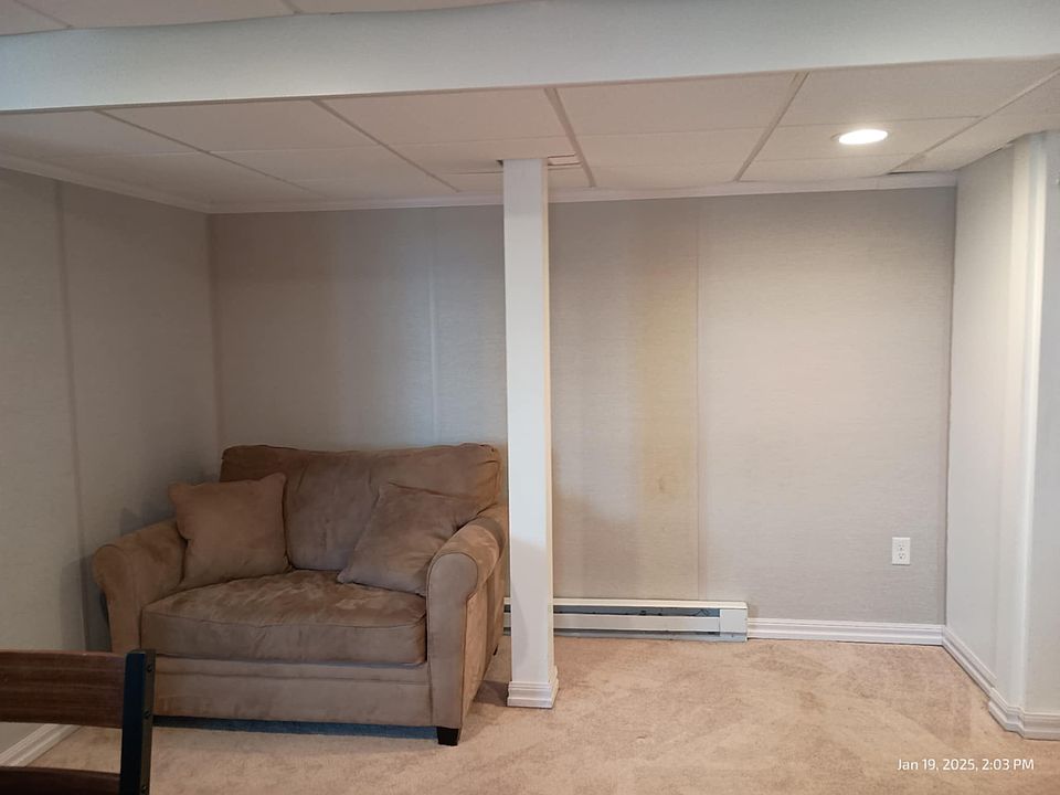 1st image of 2 Marshall Cir #B