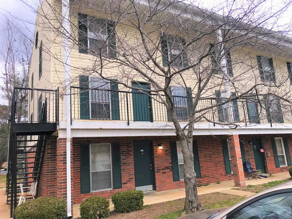 2nd image of 900 Mountain Creek Rd APT 097