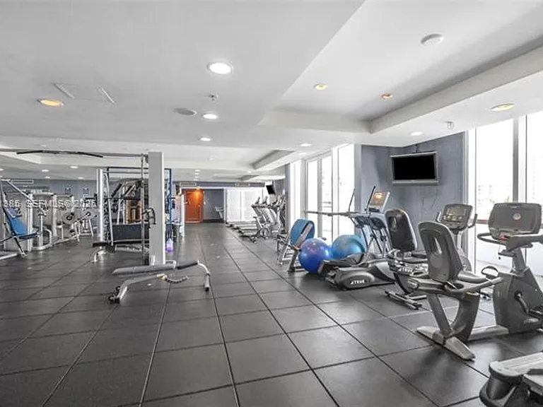 7900 Harbor Island Dr #1101 — Photo 25