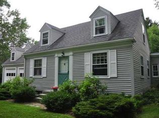 140 Tuttle Rd, Cumberland, ME 04021