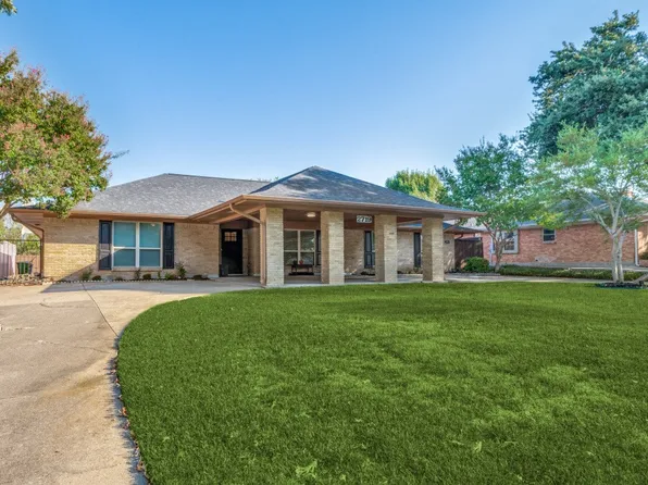 2719 N Surrey Dr, Carrollton, TX 75006