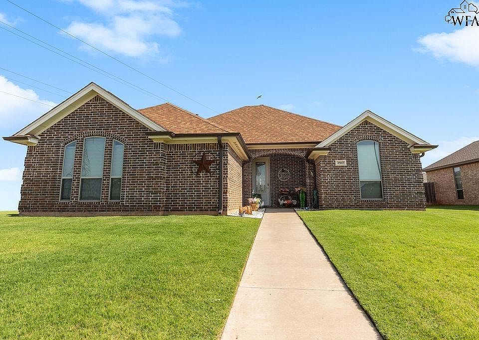 1st image of 4947 Olympic Dr