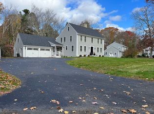 7 Flintlock Cir, Hingham, MA 02043