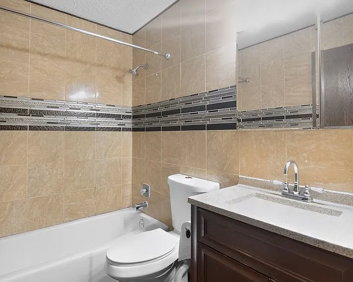 9720 Pleasant Ave S — Photo 29