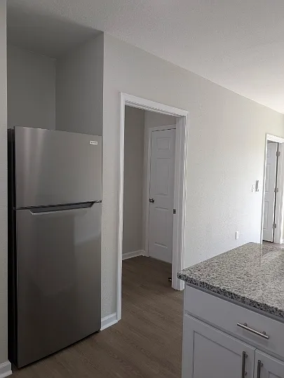 1106 S Mitchell St #O — Photo 5