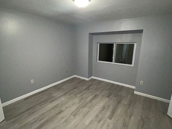 2nd image of 1717 Jade Ave #4
