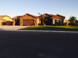 707 Hermosa Ave, Shafter, CA 93263