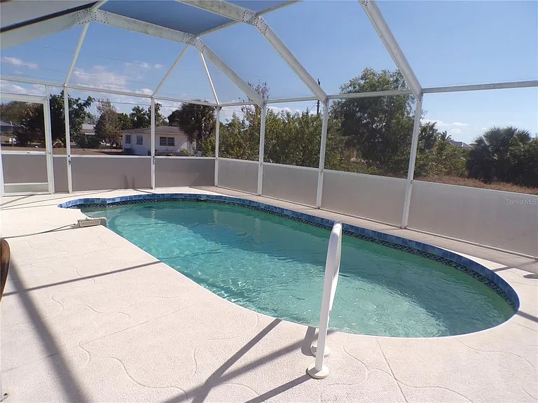 27097 Omni Ln — Photo 23