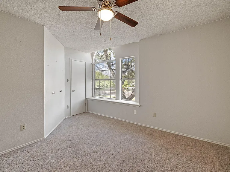 8413 Priest River Dr — Photo 19