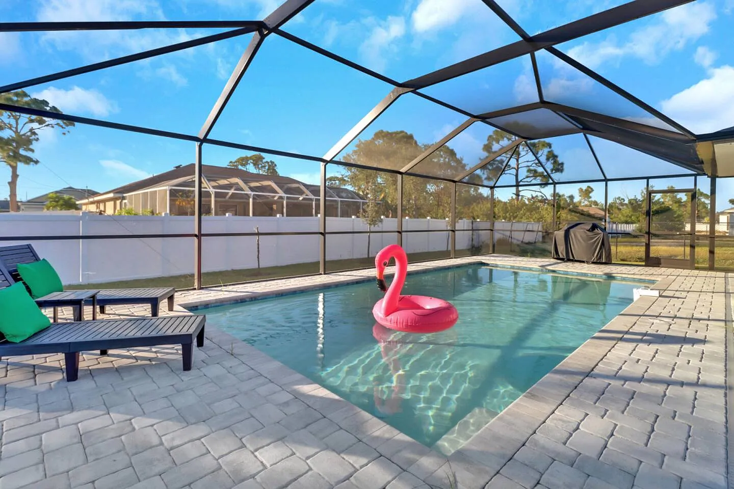 4 bed, 1767 sqft, $4,000 — Photo 1