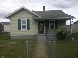 1024 W Oak St, Seymour, IN 47274