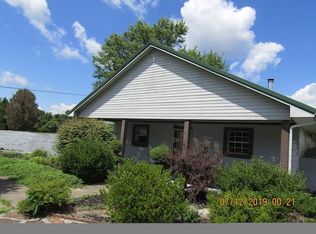 12201 Sand Springs Rd, Mount Vernon, KY 40456