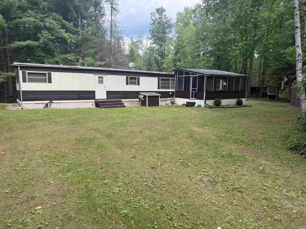 8160 W Amberg St, Amberg, WI 54102