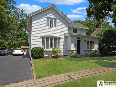 14 Robinson St, Silver Creek, NY, 14136