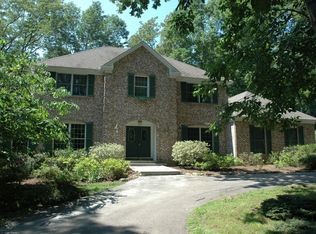 3 Valley View Dr, Califon, NJ 07830