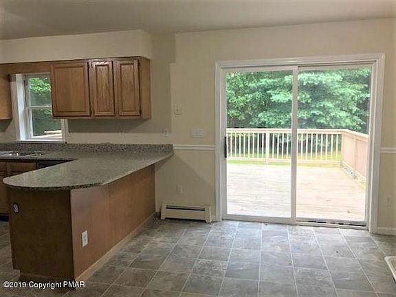 4th image of 706 Florence Ct