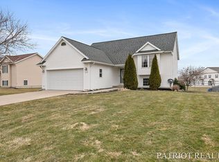 2717 Van Buren St, Hudsonville, MI 49426