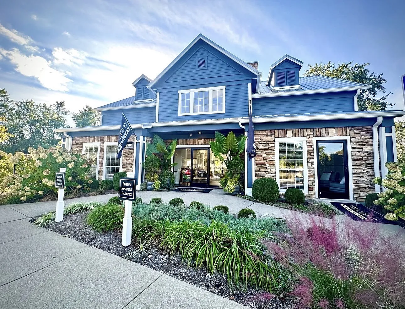 The Enclave Hartland — Photo 1